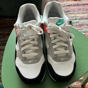 Nike Air Max Correlate